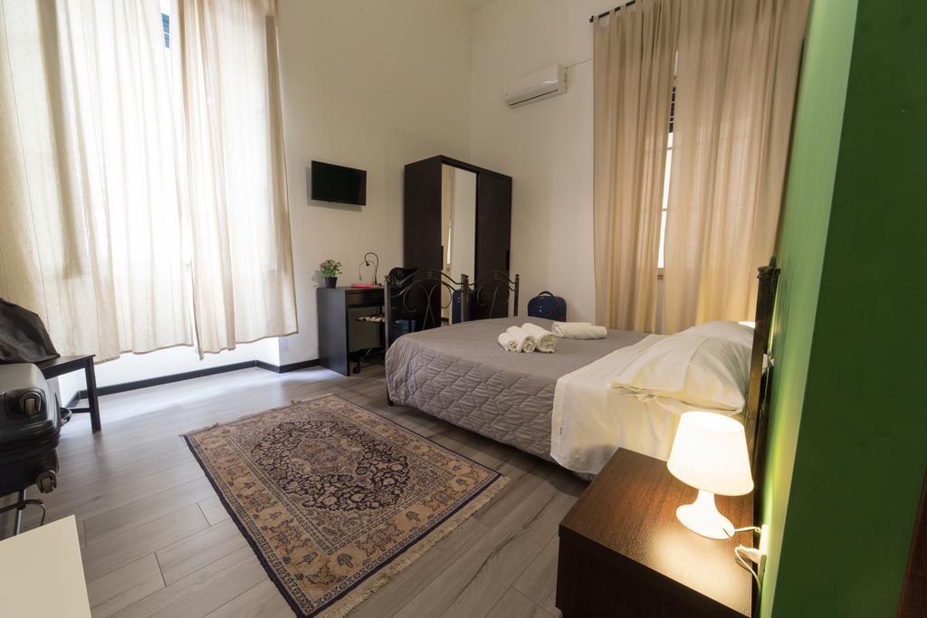 Tra L'Etna E Il Mare B&B Katanya Dış mekan fotoğraf