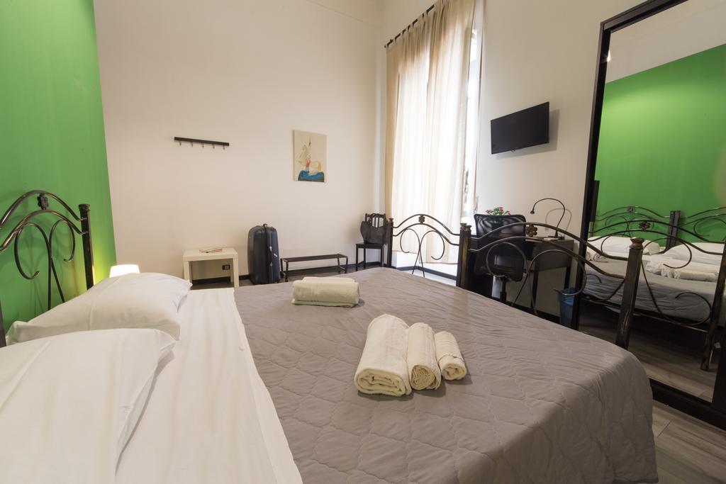 Tra L'Etna E Il Mare B&B Katanya Dış mekan fotoğraf