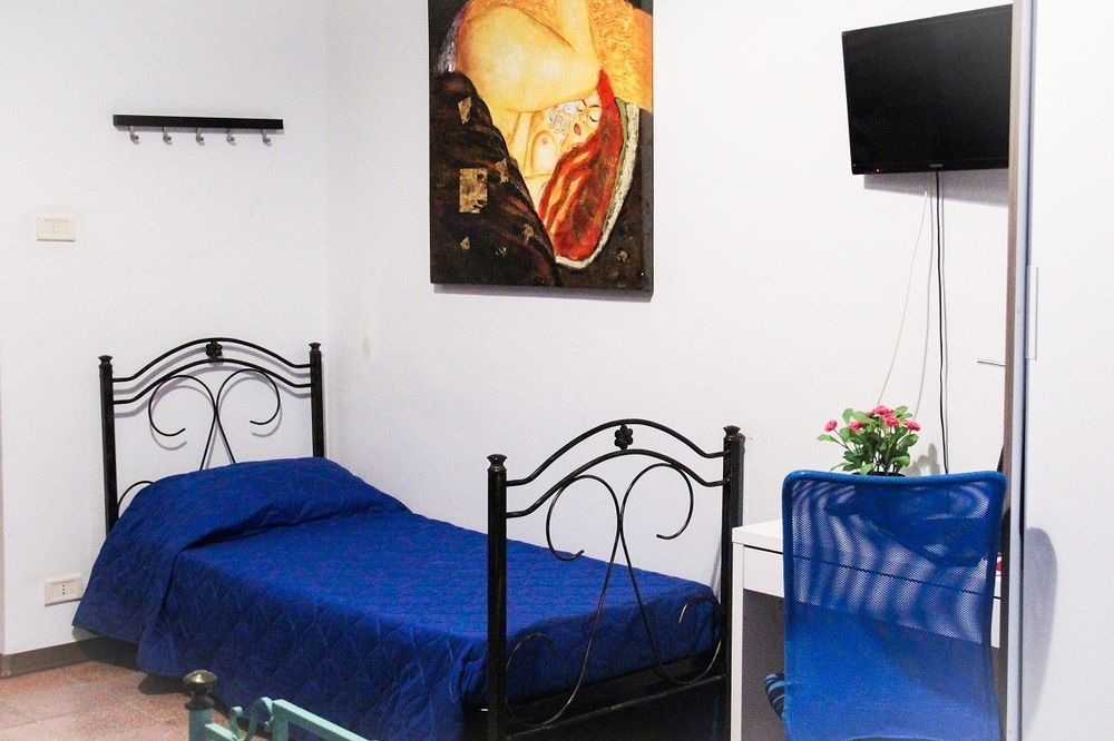 Tra L'Etna E Il Mare B&B Katanya Dış mekan fotoğraf